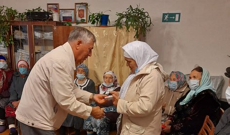 Дети войны в Абдулинском районе получили памятные медали